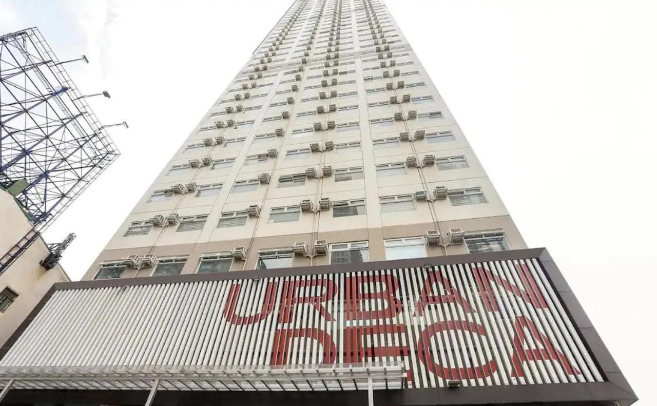 Reddoorz Plus @ Urban Deca Tower Edsa 2 Мандалуйонг Экстерьер фото